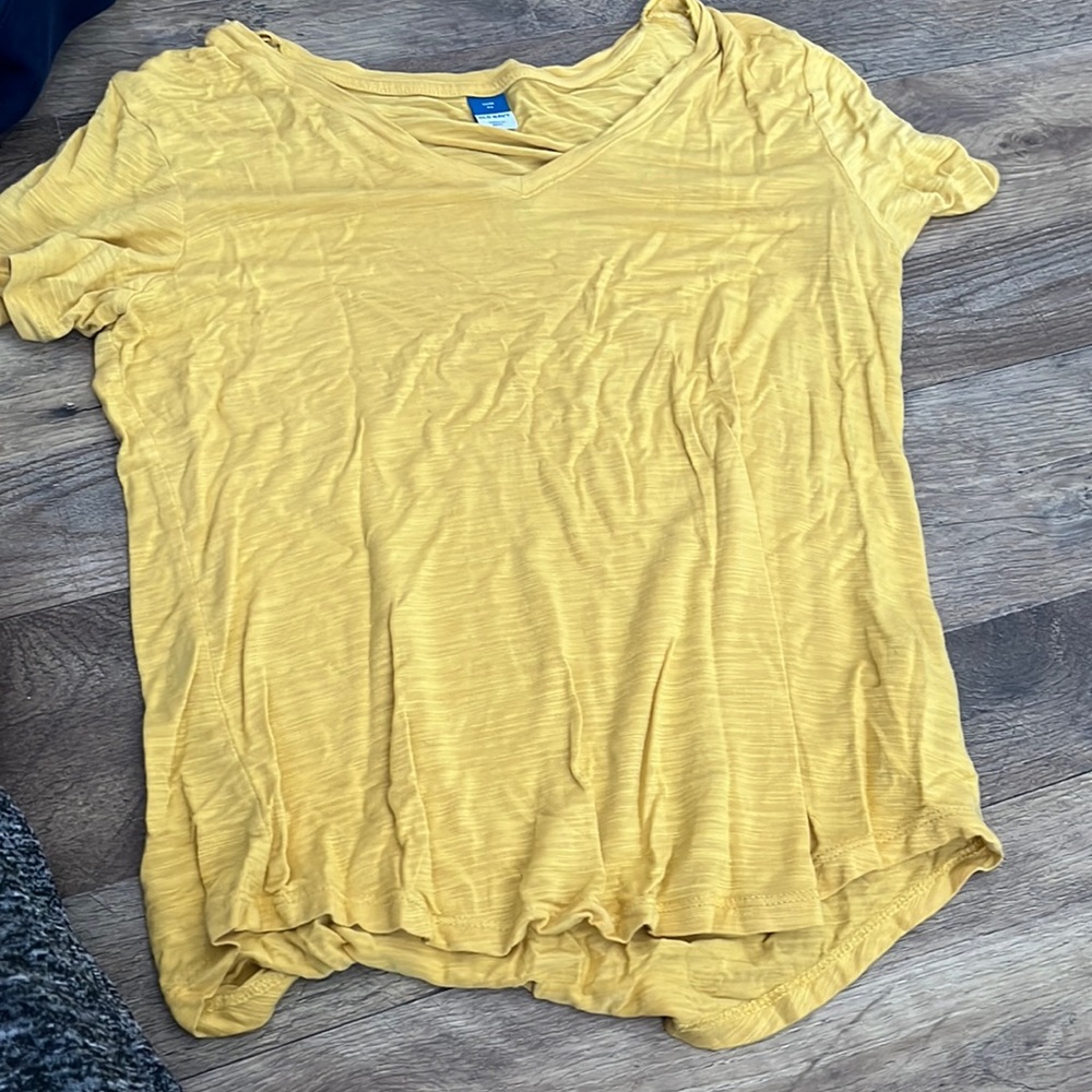 yellow v neck